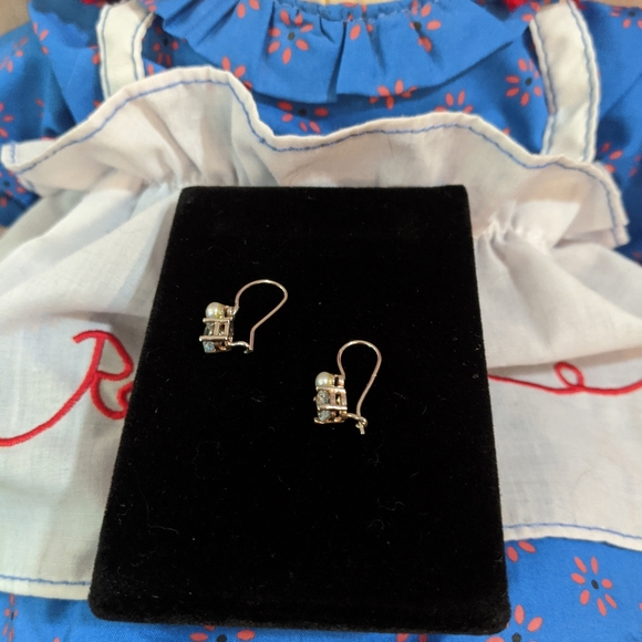 Sterling Silver Pearl Gemstone Earrings - Picture 5 of 5